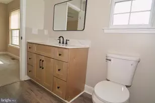 1027 Moore Rd, West Deptford, NJ 08086 - Photo 16