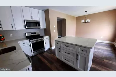 1027 Moore Road, West Deptford, NJ 08086 - Photo 8