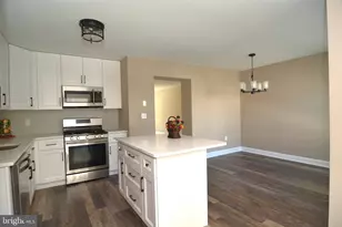 1027 Moore Rd, West Deptford, NJ 08086 - Photo 4