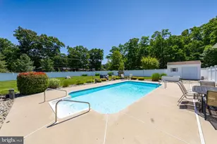 102 Karenlynn Dr, Franklin Township, NJ 08322 - Photo 30