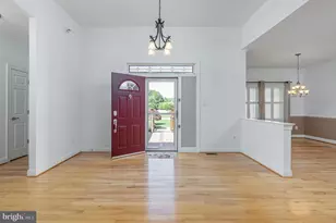 102 Karenlynn Dr, Franklin Township, NJ 08322 - Photo 6