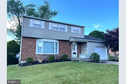 14 School House Lane, Blackwood, NJ 08012 - Photo 1
