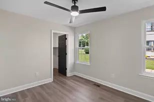 23 Uxbridge Pl, Sewell, NJ 08080 - Photo 12