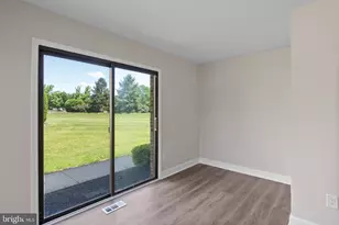 23 Uxbridge Pl, Sewell, NJ 08080 - Photo 10