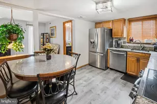 234 E Hedgerow Dr, Swedesboro, NJ 08085 - Photo 12