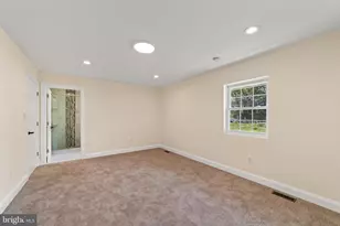 812 W Malaga Rd, Monroe Township, NJ 08094 - Photo 8