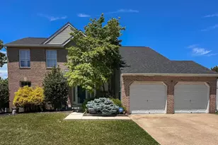 121 Treeline Dr, Woodbury, NJ 08096 - Photo 2