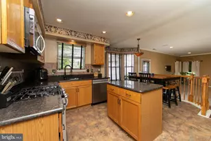 121 Treeline Dr, Woodbury, NJ 08096 - Photo 10