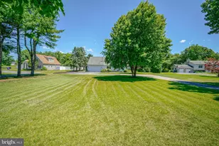 156 E Wolfert Station Rd, East Greenwich Township, NJ 08056 - Photo 4