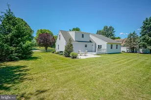 156 E Wolfert Station Rd, East Greenwich Township, NJ 08056 - Photo 2