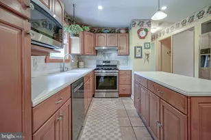 156 E Wolfert Station Rd, East Greenwich Township, NJ 08056 - Photo 10
