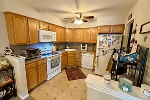 17 Windsor Ct, Sewell, NJ 08080 - Photo 6