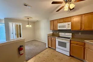 17 Windsor Ct, Sewell, NJ 08080 - Photo 6