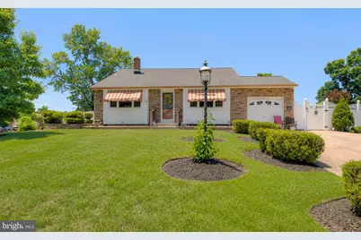 103 Barclay Drive, Blackwood, NJ 08012 - Photo 2