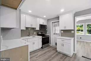 22 G, West Deptford, NJ 08096 - Photo 8