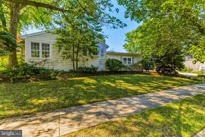 1130 Red Bank Avenue, West Deptford Township, NJ 08086 - Photo 2