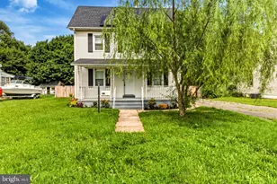 129 N New St, Clayton, NJ 08312 - Photo 2