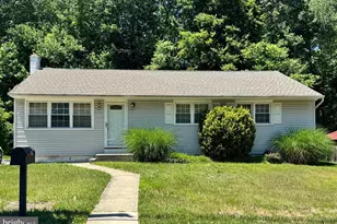 635 1st Ave, Woodbury, NJ 08096 - Photo 1