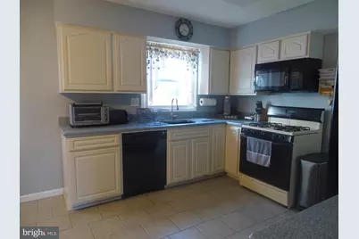 2 Hollybush Drive, Glassboro, NJ 08028 - Photo 14