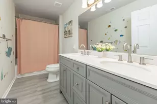 700 Sherwood Dr, Monroe Township, NJ 08094 - Photo 24