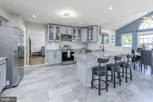 700 Sherwood Dr, Monroe Township, NJ 08094 - Photo 12