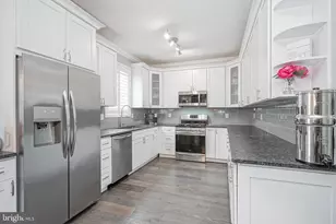 20 Roger's Pl, Blackwood, NJ 08012 - Photo 8