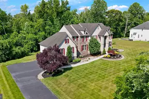 250 Heritage Rd, Sewell, NJ 08080 - Photo 2