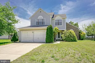 209 Vermillion Ln, Glassboro, NJ 08028 - Photo 2