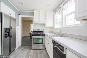 111 University Blvd, Glassboro, NJ 08028 - Photo 14