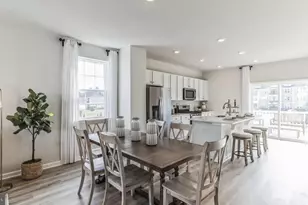 273 Macoun Way, Glassborough, NJ 08028 - Photo 2