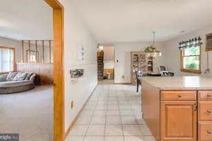 654 Lebanon Ave, Monroe Township, NJ 08094 - Photo 4