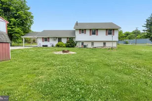 654 Lebanon Ave, Monroe Township, NJ 08094 - Photo 28