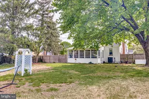 319 Pine St, Monroe Township, NJ 08094 - Photo 24