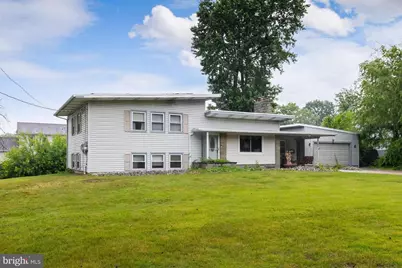 301 Beech Avenue, Woodbury Heights, NJ 08097 - Photo 2