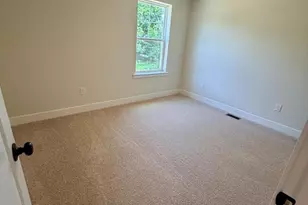 848 Mail Ave, Woodbury, NJ 08096 - Photo 12