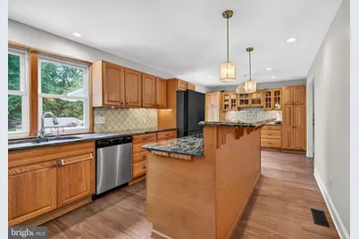 46 Greenwood Drive, Blackwood, NJ 08012 - Photo 8