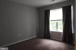 121 Chancellor, Woodbury, NJ 08096 - Photo 18