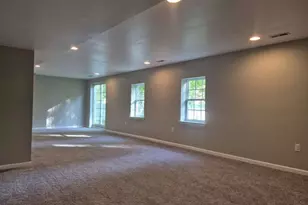 8 Locust Ln, Swedesboro, NJ 08085 - Photo 14