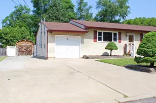 197 Bergen Ave, West Deptford, NJ 08086 - Photo 2