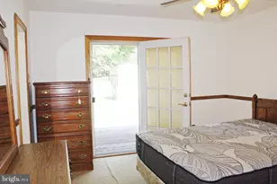197 Bergen Ave, West Deptford, NJ 08086 - Photo 16
