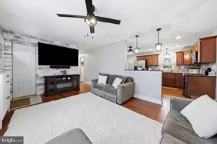 871 Trenton Ave, Sewell, NJ 08080 - Photo 12