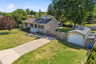 871 Trenton Ave, Sewell, NJ 08080 - Photo 2