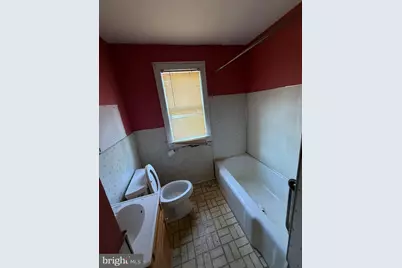 316 Beacon Avenue, Paulsboro, NJ 08066 - Photo 10