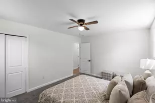 1051 Bradford Dr, Monroe Township, NJ 08094 - Photo 14