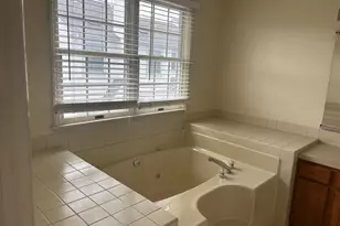 114 Carriage Ln, Swedesboro, NJ 08085 - Photo 16