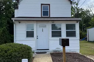 135 Water St, Swedesboro, NJ 08085 - Photo 1