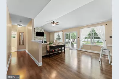 110 Lewis Court, Franklin Township, NJ 08322 - Photo 6