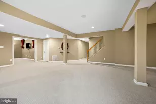 908 Mannington Dr, Monroe Township, NJ 08094 - Photo 44