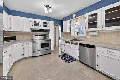 49 W Tomlin Station Road, East Greenwich Township, NJ 08056 - Photo 8