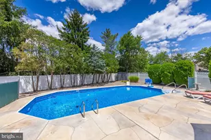 24 Hollybush Dr, Glassboro, NJ 08028 - Photo 12